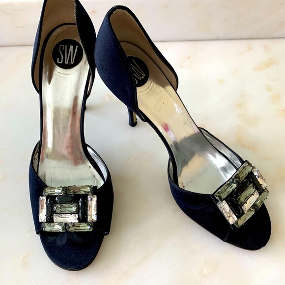 Stuart Weitzman black heels with beautiful stones - Picture 1 of 8